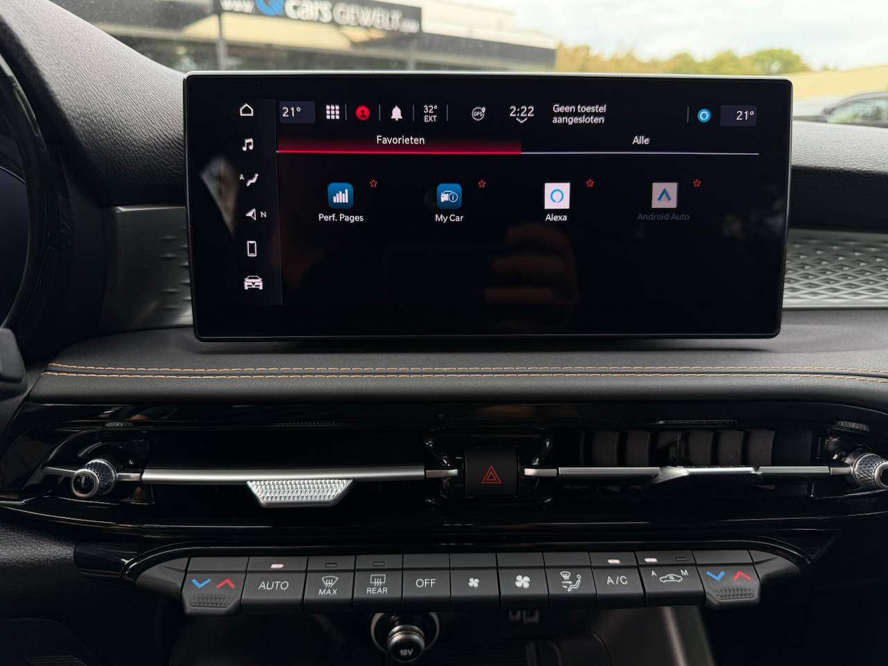 Alfa Romeo Tonale MHEV SPRINT APPLE CARPLAY ADAPTIVE CRUISE KEYLESS ENTRY — foto 12 van 17