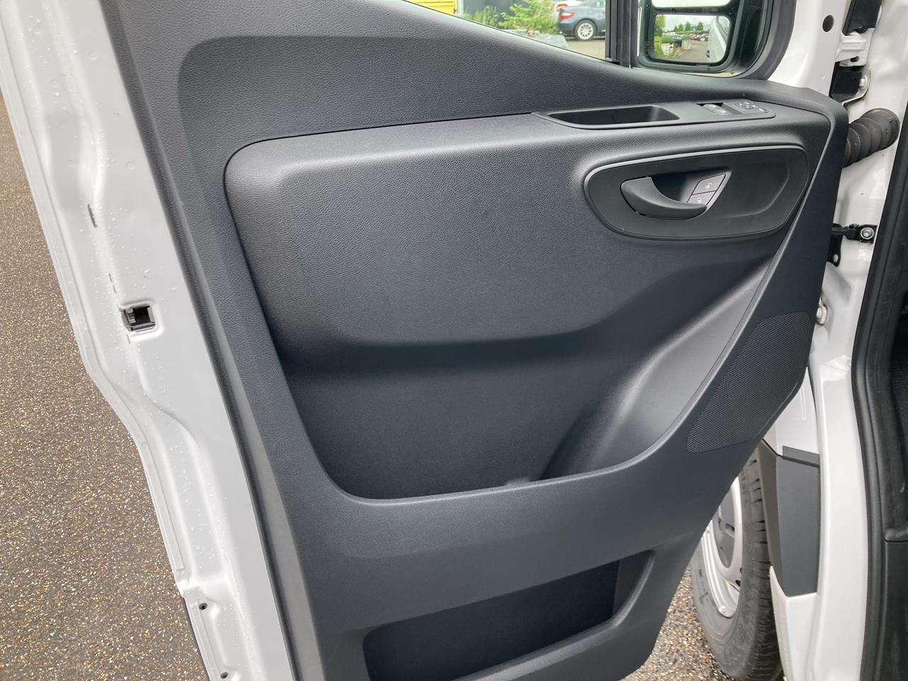 Mercedes-Benz Sprinter 317 CDi 170 L2H2 38.850€ netto Camera/Navi — foto 15 van 25