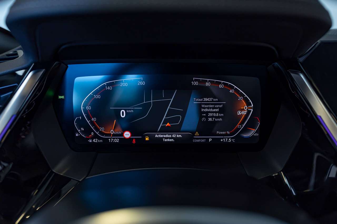 BMW Z4 M-SPORT|SDRIVE20i|ADAPTIVE LED|HEAD-UP|KEYLESS|HiFi-SOUND SYSTEM|CAMERA|ZETELVERW.|ACC|LA|GARANTIE|SFEERVERL.| — foto 18 van 25