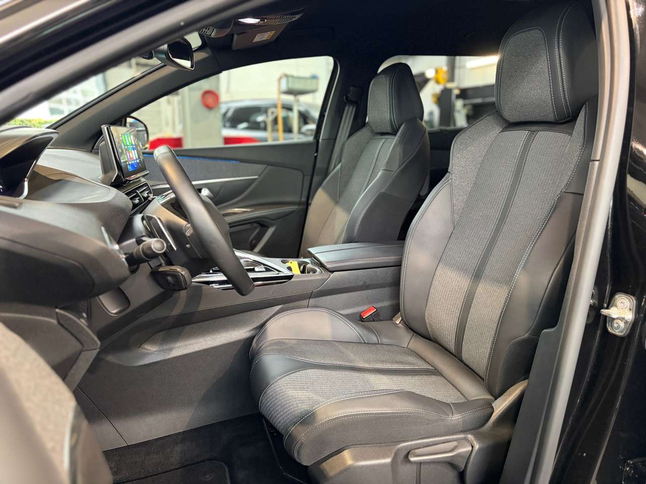 Peugeot 5008 Allure Pack | Apple Carplay | Camera | ... — foto 7 van 22