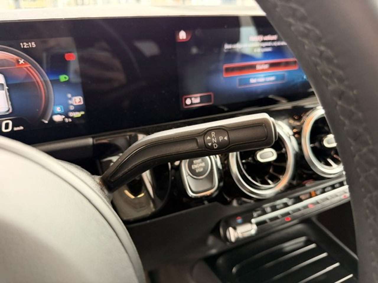 Mercedes-Benz GLA 250 250e PLUG-IN HYBRID AUTOMAAT PANO OPEN DAK — foto 20 van 22