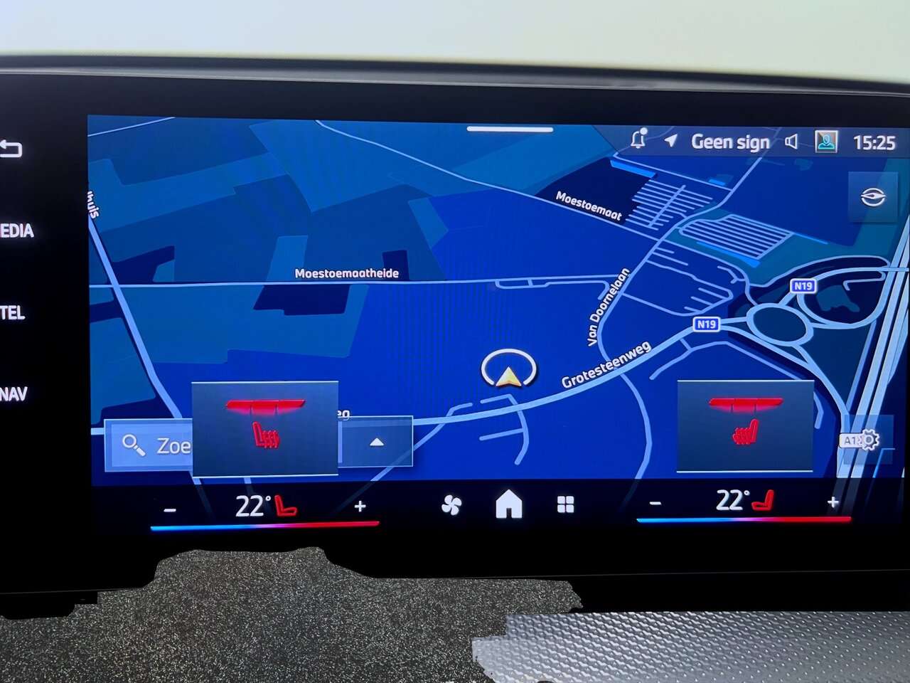 BMW X1 18I M Pack/Camera/Confort acces/Led — foto 13 van 22