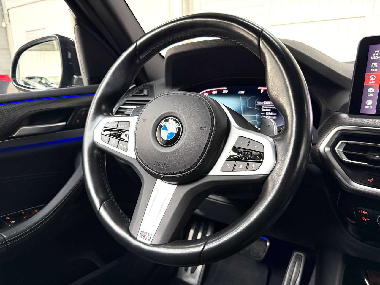BMW X3 X3 2.0iA xDrive20 M-PACK PANO*CAMERA*PDC*NAVI*DAB*CARPLAY*CC*LED*HEATED SEATS MEMORY*AC3ZONE — foto 24 van 25