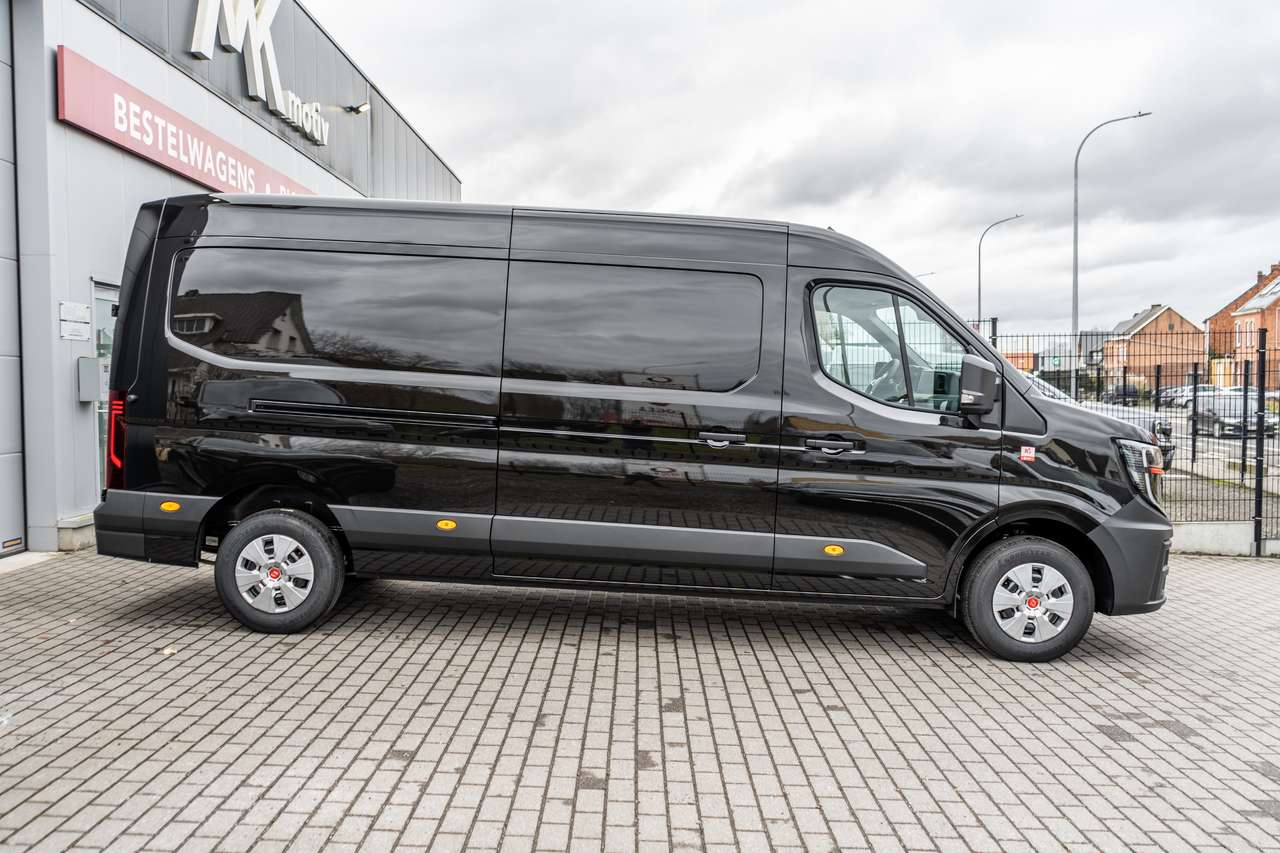 Renault Master 2.0dCi L3H2 - Automaat - Navigatie - 35.500excl — foto 2 van 18