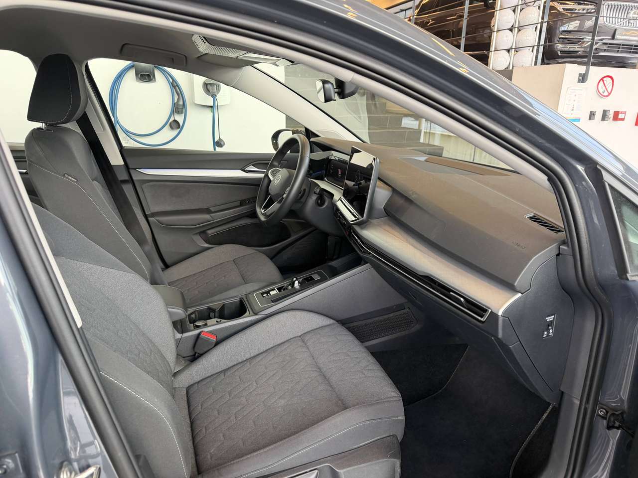 Volkswagen Golf Variant BREAK LIFE 1.5eTSI HYBRIDE BENZINE AUTOMAAT 34000KM!!!!! — foto 9 van 23