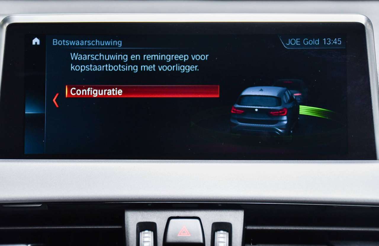BMW X1 X1 1.5iA sDrive18i Automaat - LEDER / NAVIGATIE / CAMERA / PDC / CC — foto 12 van 18