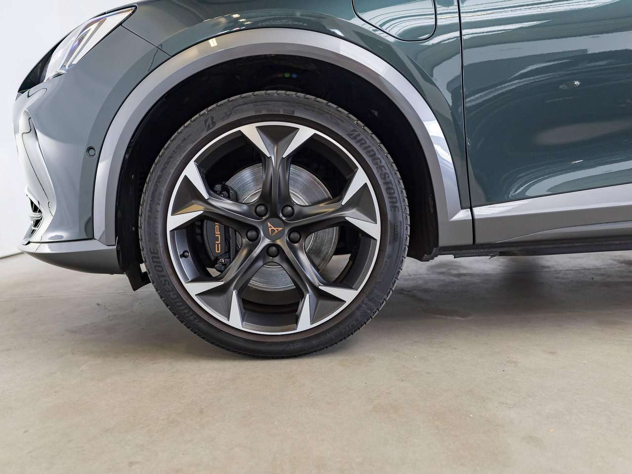 CUPRA Formentor GARANTIE|PHEV|PANO|SFEERVERL.|ZETELVERW.|KEYLESS|ACC|LA|CAMERA| — foto 9 van 25