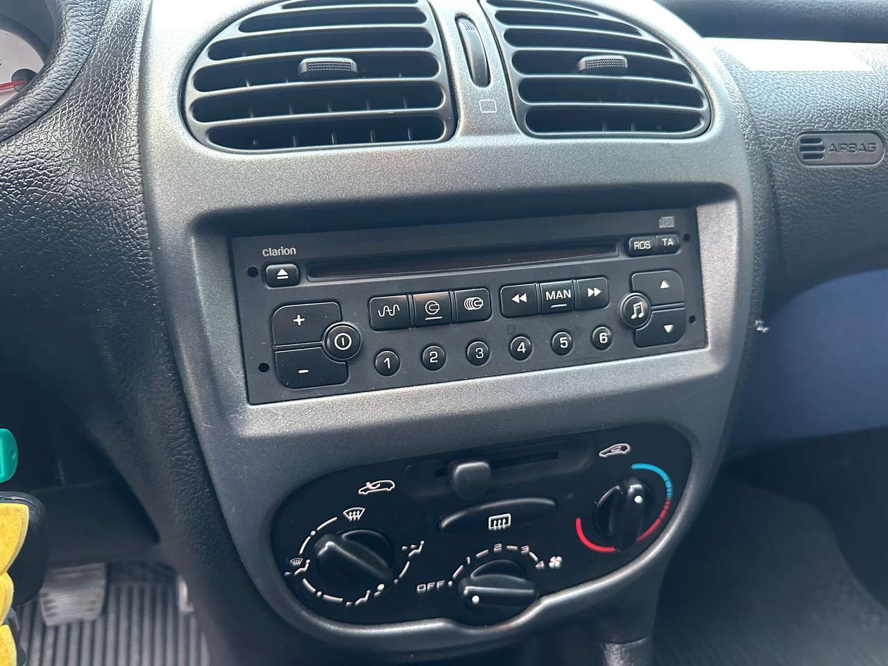Peugeot 206 1.4 i Benzine 75pk 1 er prop 67000km — foto 10 van 10