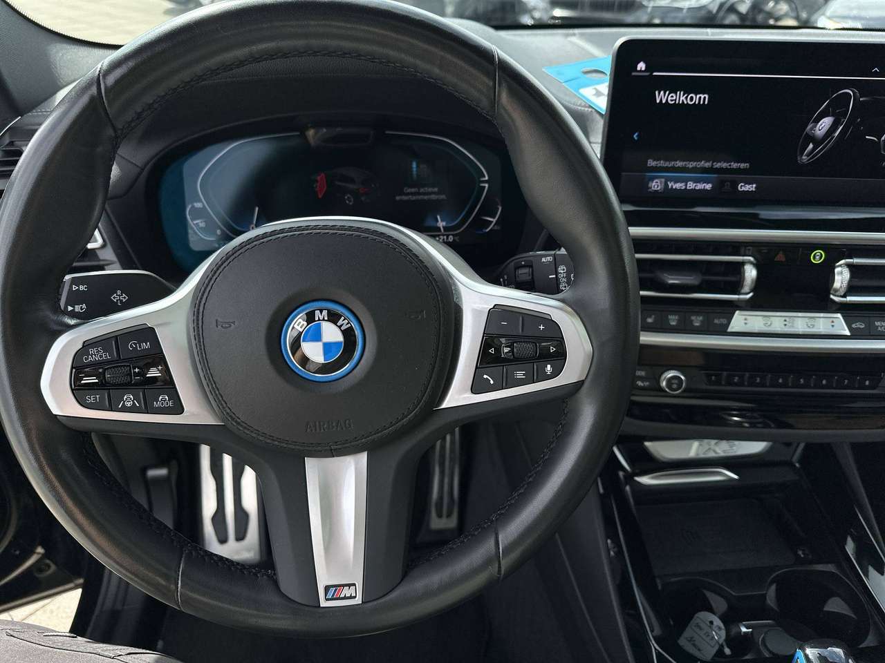 BMW iX3 iX3 80 kWh M-pakket Harman Kardon Driving Assist professional — foto 18 van 19
