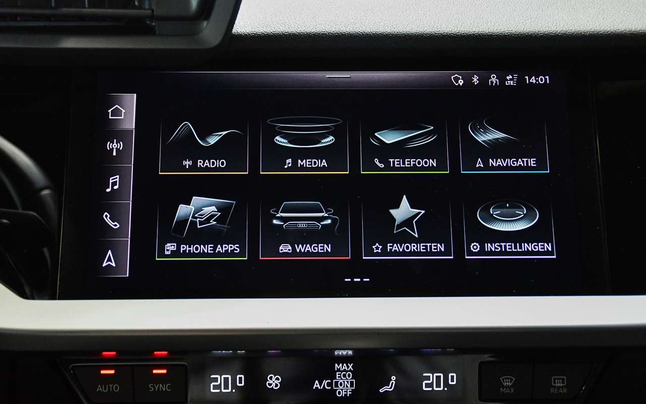 Audi A3 A3 40TFSI Design PHEV - NAVIGATIE / CAMERA / ACC / SMARTLINK / PDC — foto 9 van 16