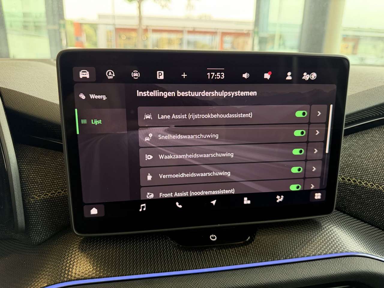 Skoda Kodiaq HYBRIDE BENZINE AUTOMAAT 7 ZIT NIEUW OKM!!!! — foto 17 van 25
