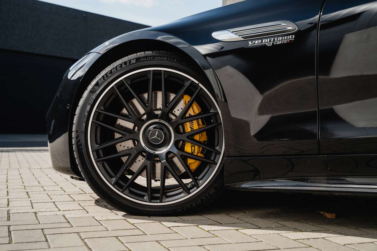 Mercedes-Benz SL 63 AMG 4-Matic+ / VOLL / Dynamic Plus Pack / Carbon Pack / Track Pace /  Burmester — foto 2 van 25