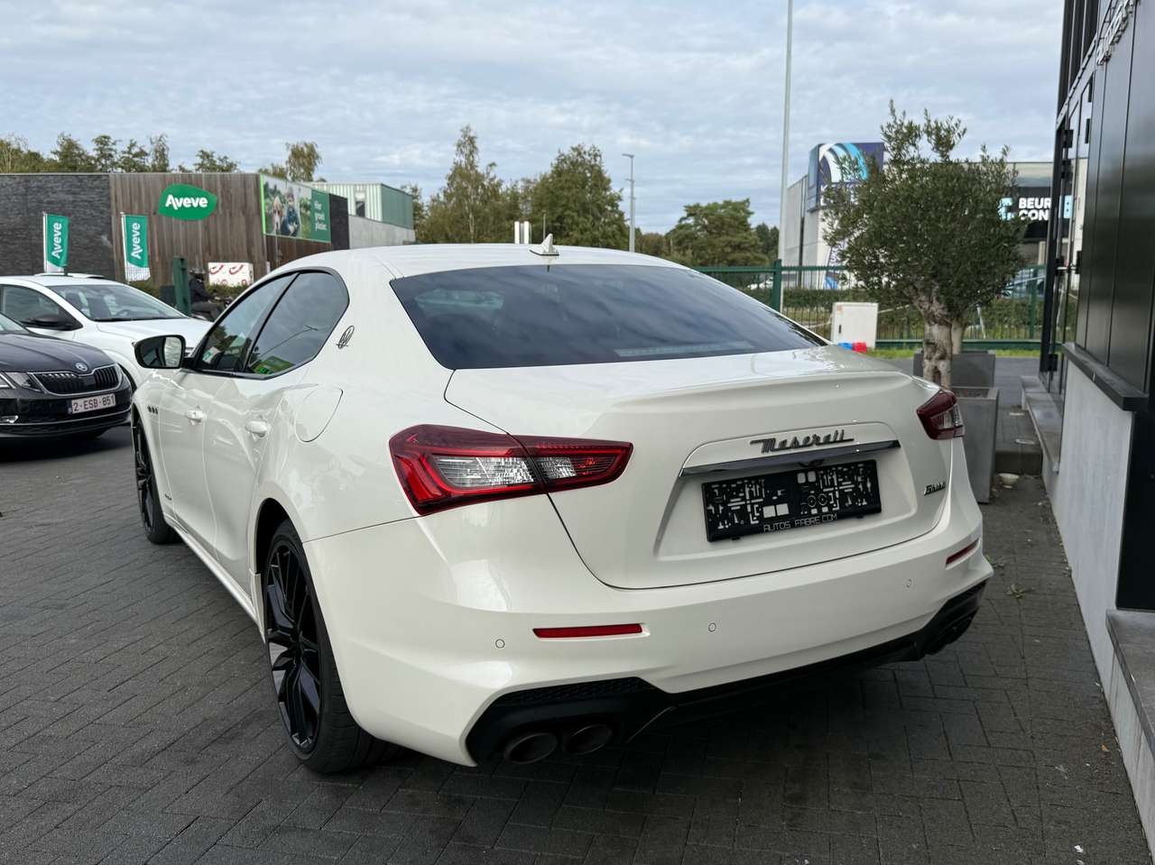 Maserati Ghibli 3.0 V6 BiTurbo GranSport Full option !! — foto 7 van 19