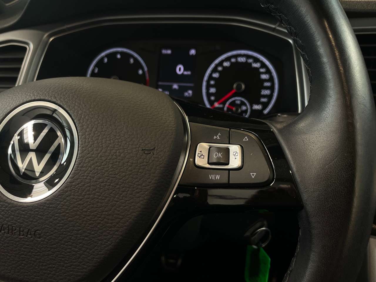Volkswagen T-Roc Cabriolet 1.0 TSI Active — foto 16 van 18