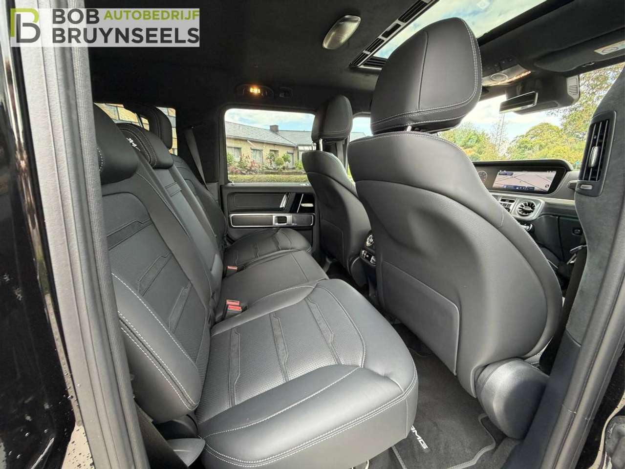 Mercedes-Benz G 63 AMG Nightpakket Plus – Schuifdak – Standverwarming – Trekhaak – 360° – Distronic — foto 17 van 25