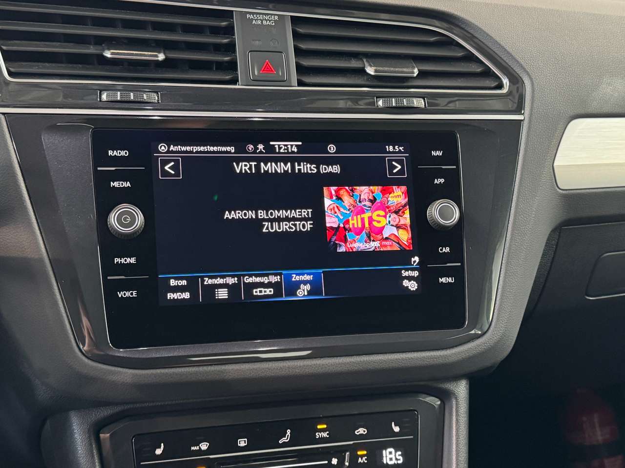 Volkswagen Tiguan 1.5 TSI Life Navigatie / Camera / DAB — foto 11 van 17