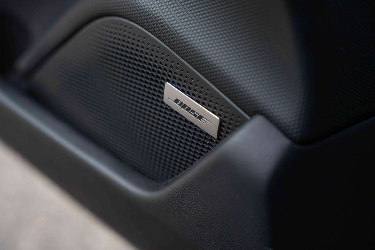 Porsche Taycan 4 Cross Turismo SOH94%/PANODAK/21'/BOSE/LUCHTV/MEMORY/CARPLAY/LANE — foto 14 van 25