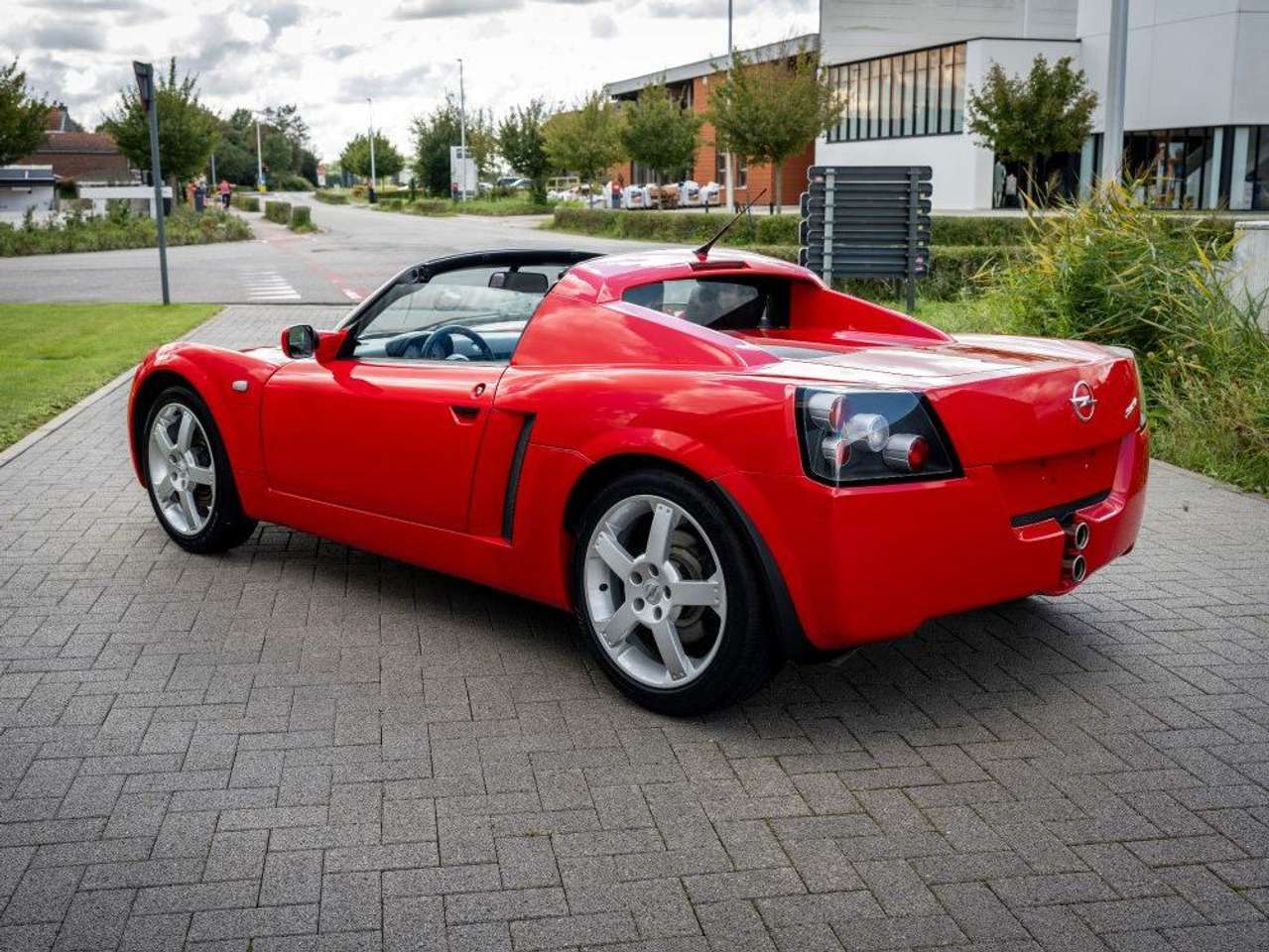 Opel Speedster Belgian only 12500 km !! — foto 17 van 25