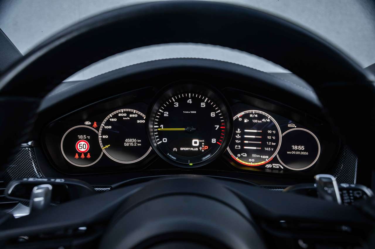 Porsche Panamera 4 E-Hybrid Sport Turismo PDLS/PANO/LUCHTV./BOSE/SOFTCLOSE/360° — foto 14 van 25