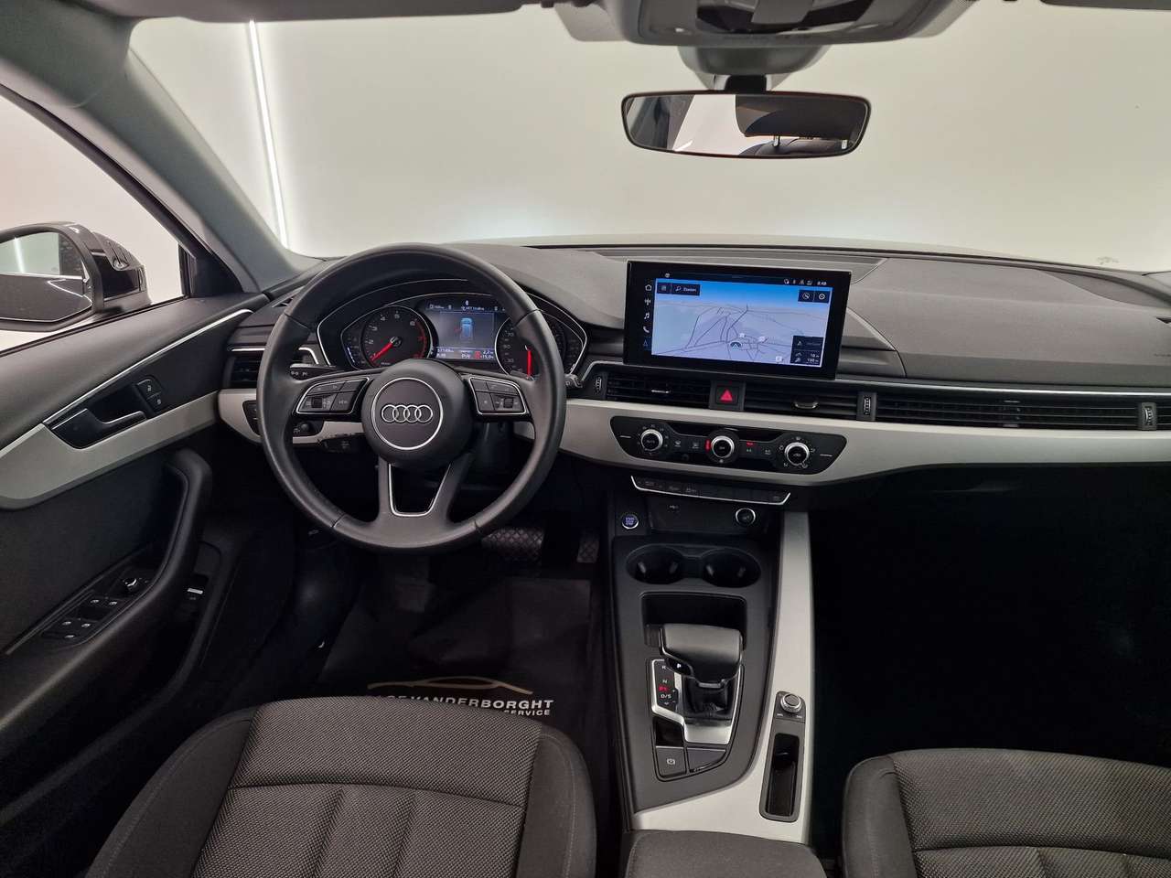 Audi A4 S-LINE HYBRID BENZINE AUTOMAAT 57000KM!!! — foto 5 van 16