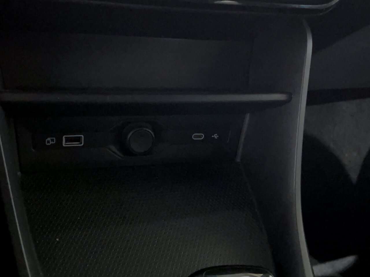 MG MG3 1.5 Luxe/Camera/Led/Navi/Carplay — foto 15 van 18