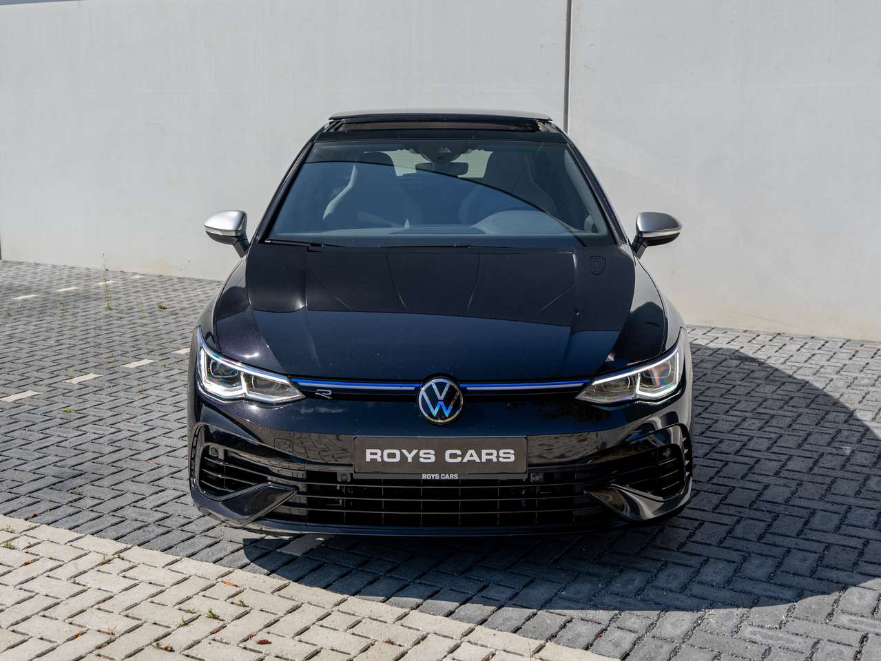 Volkswagen Golf R Golf 8 R - PANO/PERFORMANCE PACK/IQ-LIGHT/BLACKSTYLE/ZETELVERWARMING/DRIFT MODUS — foto 3 van 25