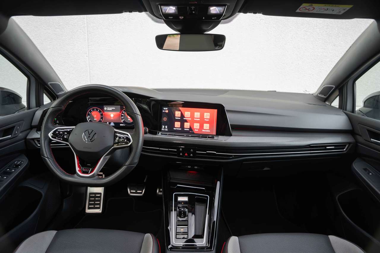 Volkswagen Golf GTI Clubsport PANO/AKRA/IQLIGHTS/H&K/HUD/MEMORY/CAMERA — foto 10 van 25