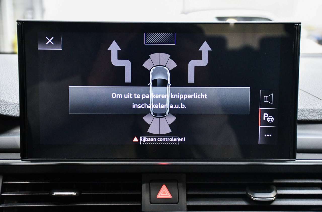 Audi A4 A4 Avant 35 TFSI S-Line S tronic - NAVIGATIE / CAMERA / SMARTLINK / ACC / BLIS / PDC — foto 11 van 22