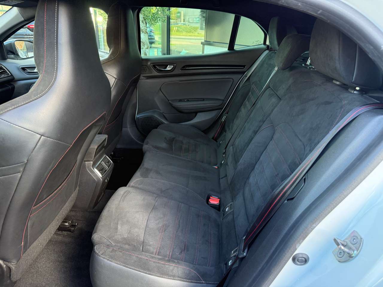 Renault Megane 1.8 TCe R.S. 300 Ultimate EDC — foto 15 van 22