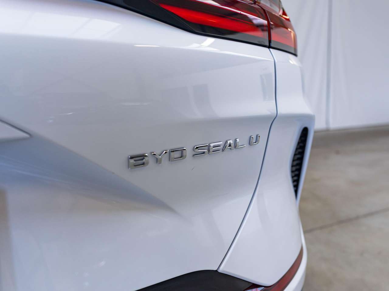 BYD Seal U ONMIDDELIJK LEVERBAAR!|BYD Seal U BOOST | pHEV | PANO | ACC | LA | 360° | — foto 11 van 25