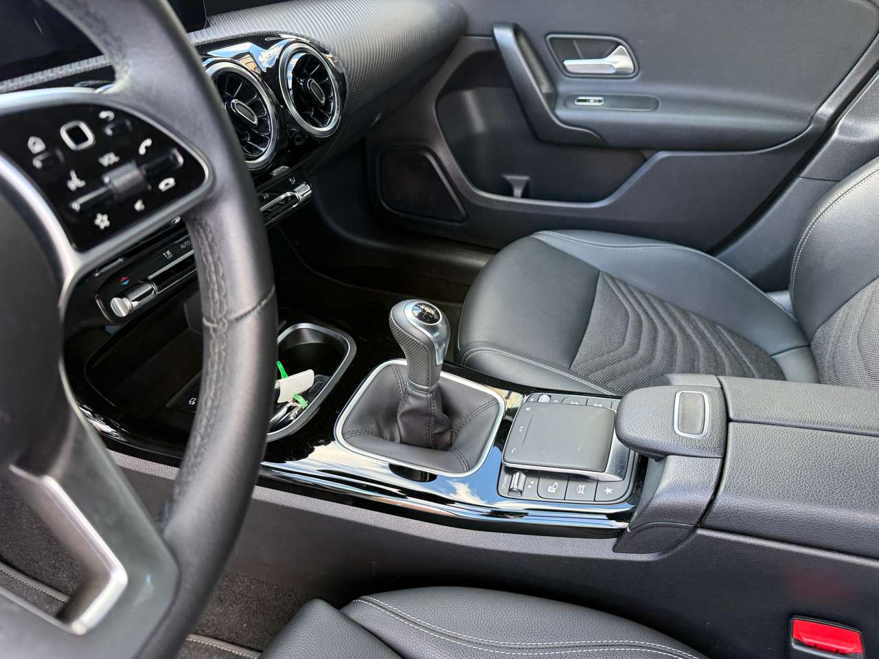 Mercedes-Benz A 180 d Sport Pack Gps Camera Sport seats 1 owner — foto 13 van 17