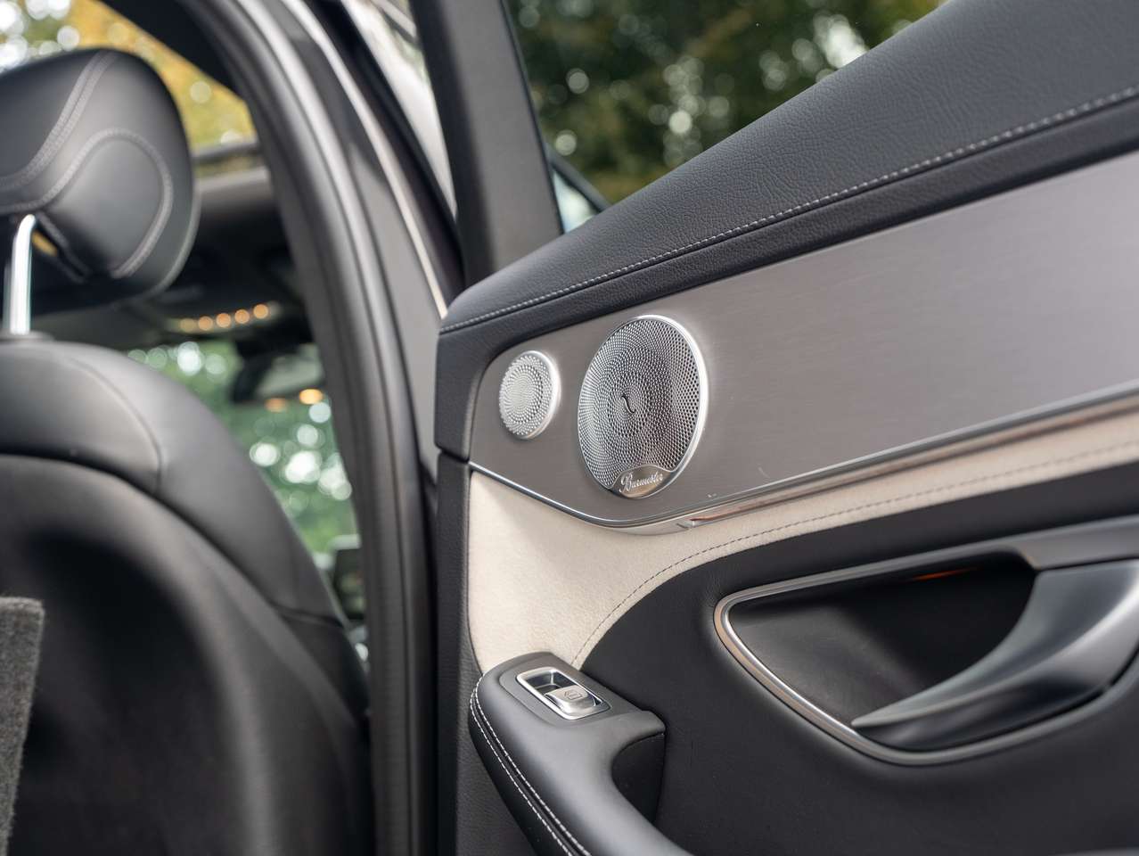 Mercedes-Benz C 63 AMG C 63 AMG S -LICHTE VRACHT/PANO/BURMESTER/HEAD-UP/KEYLESS/360 CAMERA — foto 11 van 25