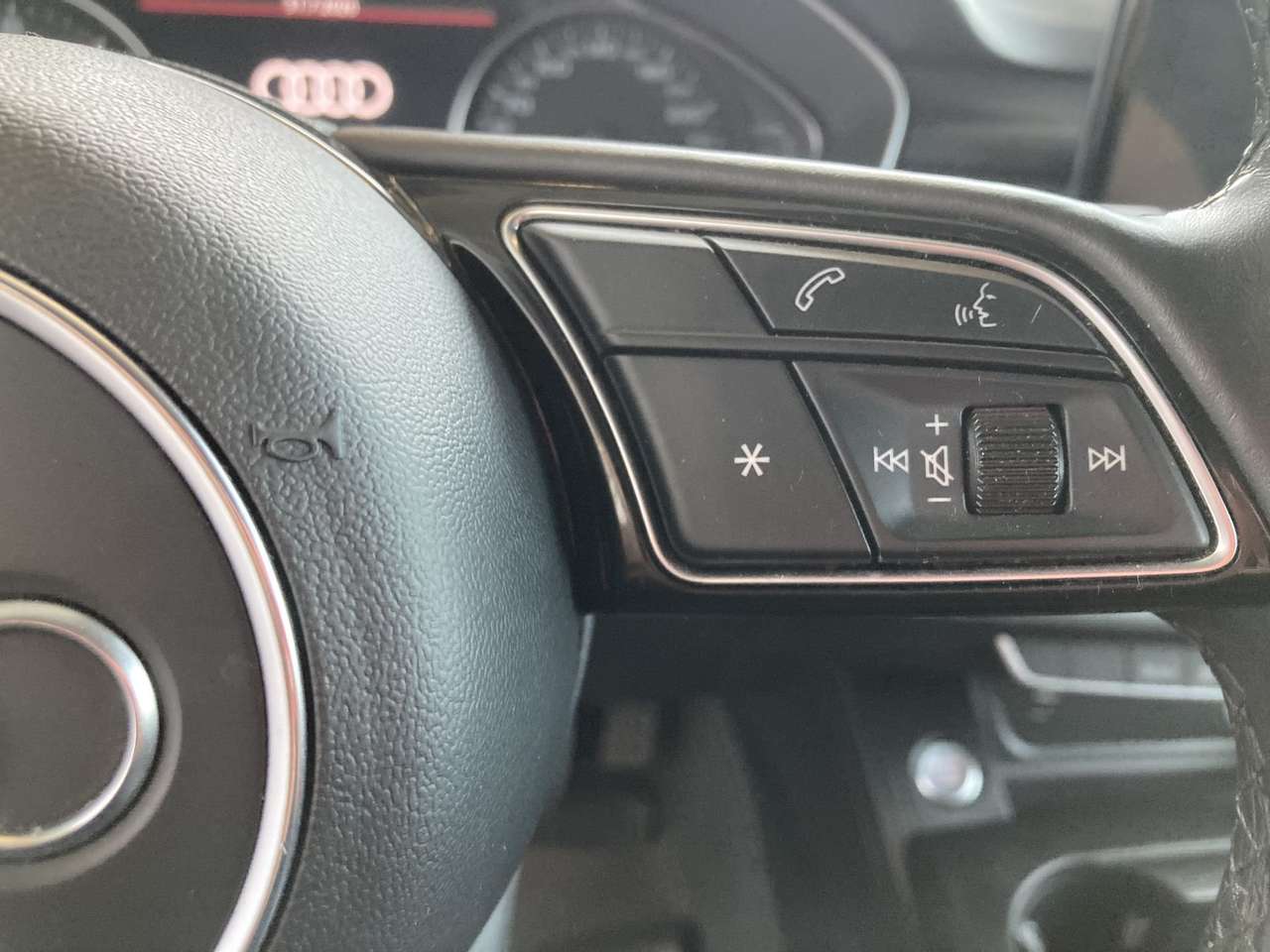 Audi A4 AVANT  35 TFSI MHEV AUTOMAAT 49000KM!!! — foto 18 van 20