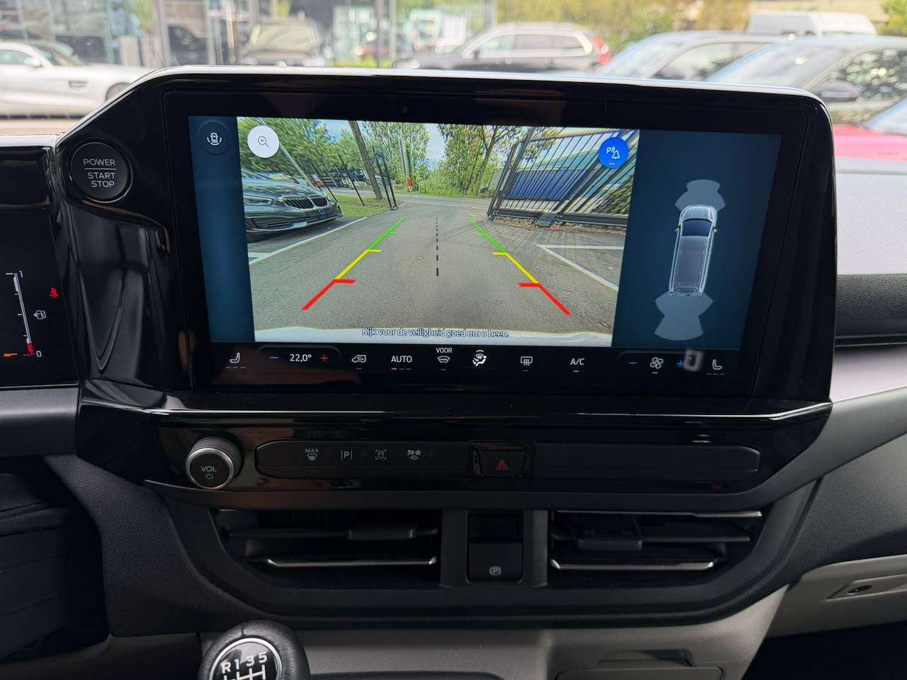 Ford Tourneo Custom TITANIUM 9PL CARPLAY CAMERA — foto 14 van 19