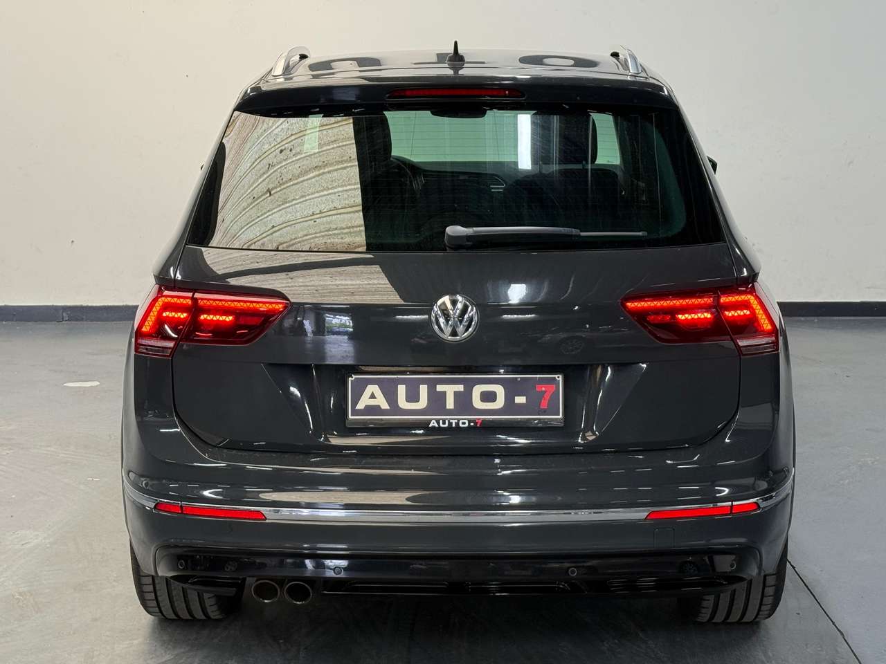 Volkswagen Tiguan 1.4 TSI 4Motion DSG 2017 Automaat R-Line! — foto 6 van 22