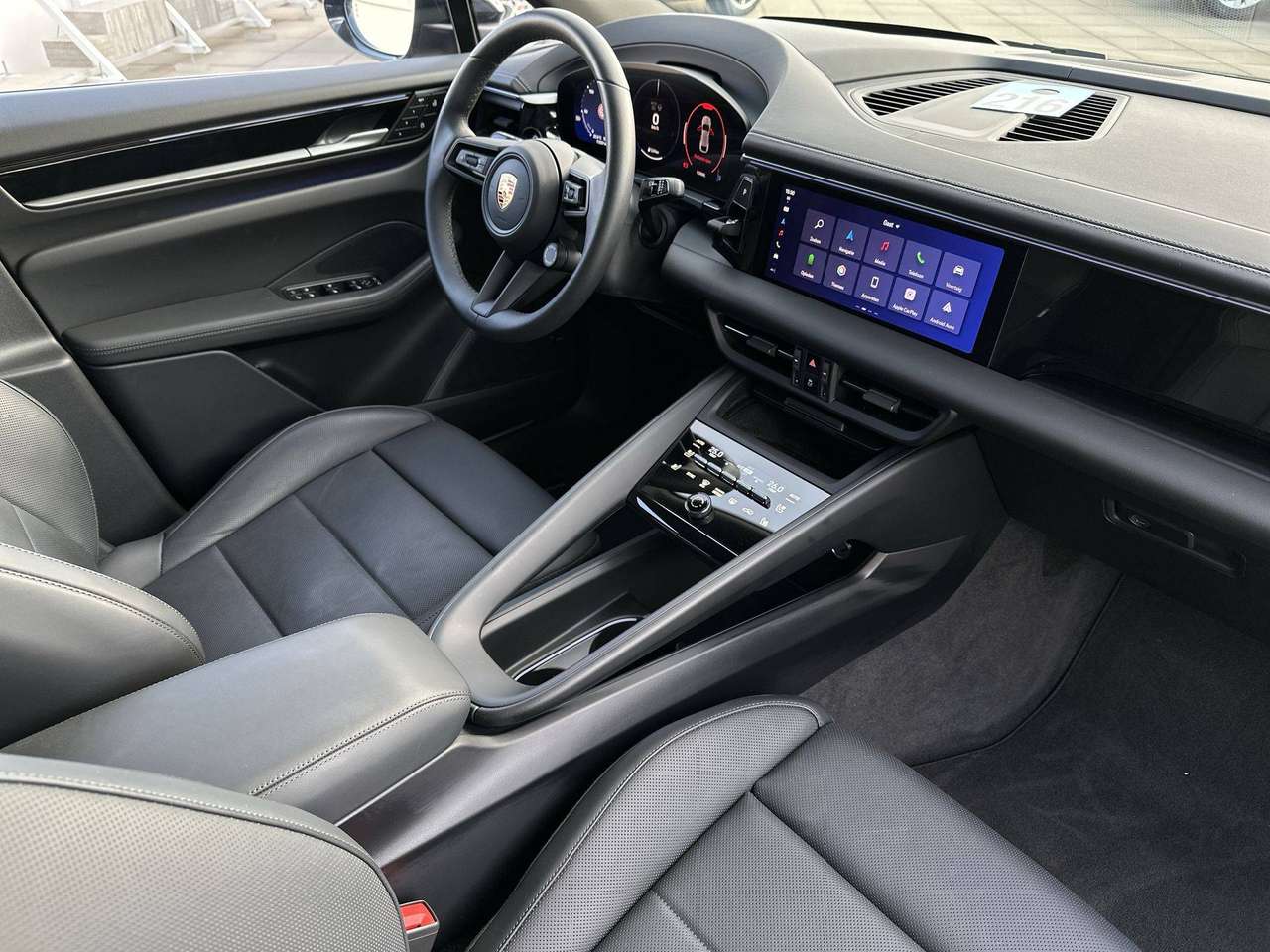 Porsche Macan 4 ELECTRIC catalogusprijs 118.504€ euro full full option!!! — foto 17 van 19