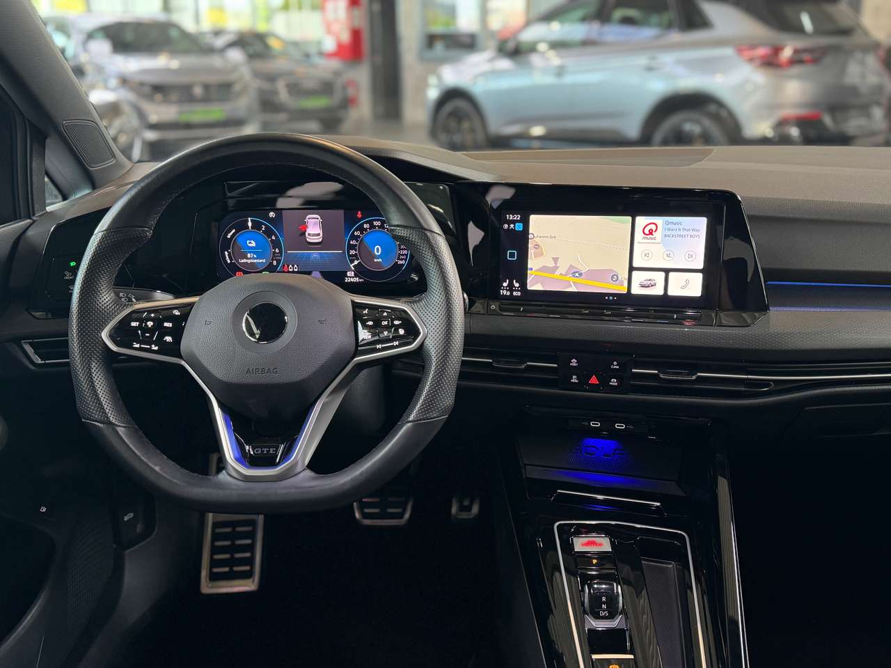 Volkswagen Golf GTE VERKOCHT! — foto 9 van 21
