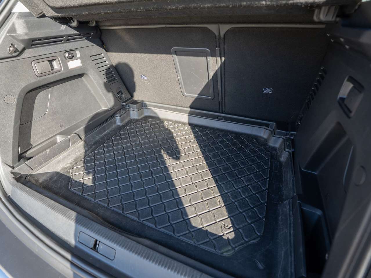 Peugeot 3008 3008 NIEUWE DISTRIBUTIERIEM/12M GARANTIE/GROOT ONDERHOUD — foto 24 van 25