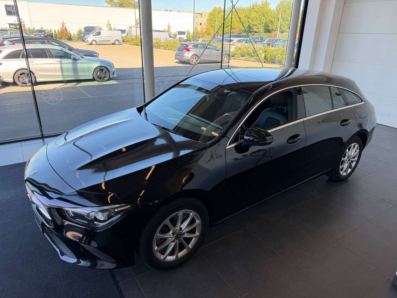 Mercedes-Benz CLA 250 250e SHOOTING BREAK PHEV AUTOMAAT — foto 3 van 25