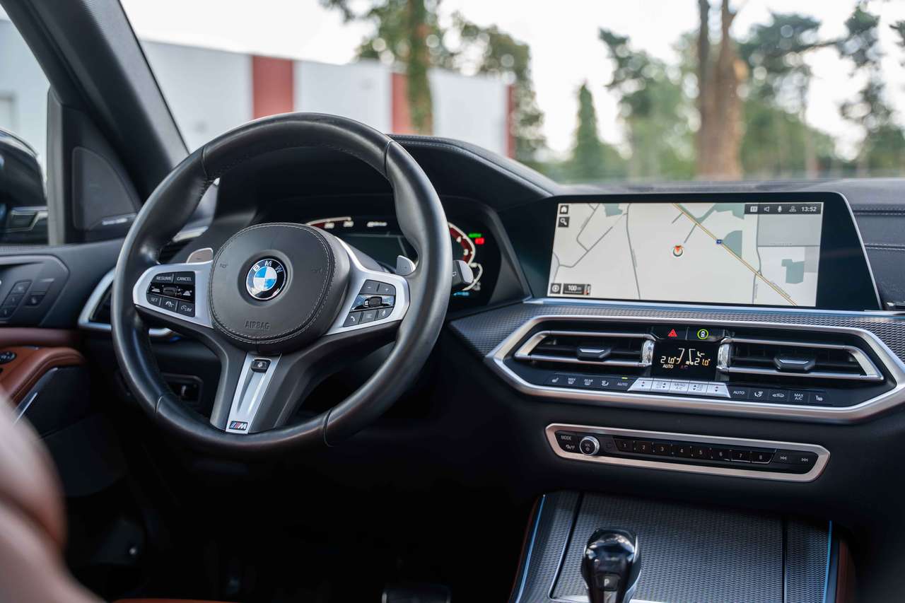 BMW X5 PHEV*M SPORT*PANO*HARMAN/KARDON*360 CAMERA*ACC*TREKHAAK* — foto 25 van 25