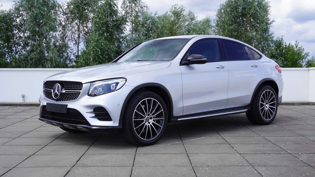Mercedes-Benz GLC 250 D Coupé 4-Matic AMG Distronic Leder 20" FULL !!! — foto 2 van 18