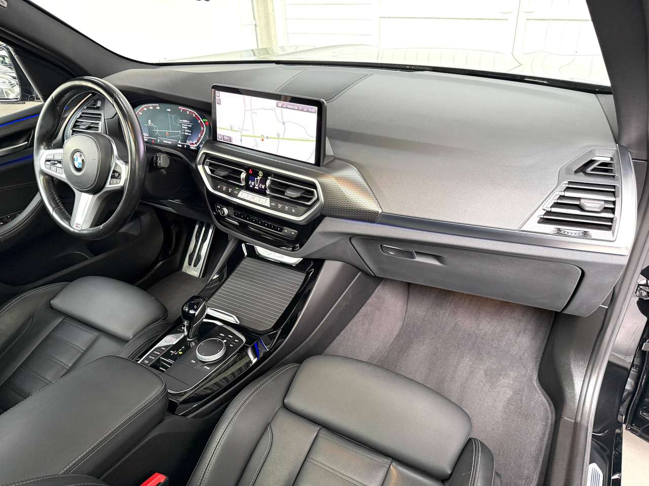 BMW X3 X3 2.0iA xDrive20 M-PACK PANO*CAMERA*PDC*NAVI*DAB*CARPLAY*CC*LED*HEATED SEATS MEMORY*AC3ZONE — foto 12 van 25