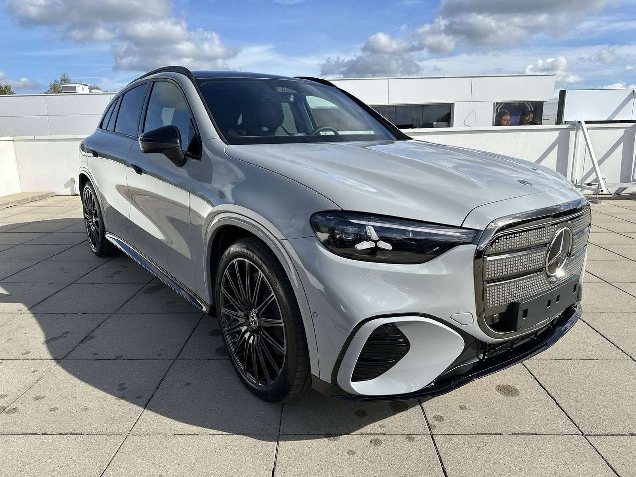 Mercedes-Benz GLC 400 4M ELECTRIC/ACHTERASBESTURING/AMG/RIJASSIST/PANODAK/AIRMATIC/TREKH/BURMESTER