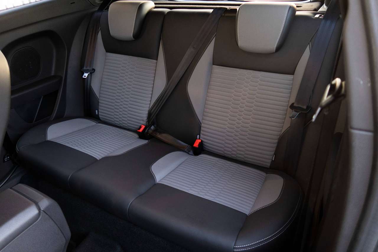 Ford Fiesta Ford Fiesta ST 182 pk / slechts 41k km / Leder Recaro / 1j Garantie — foto 19 van 19