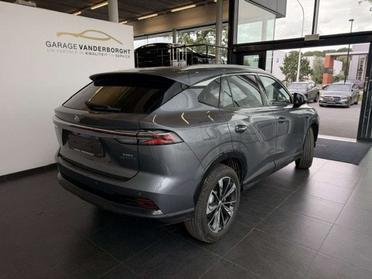 MG HS HYBRID BENZINE AUTOMAAT NIEUW 7J WAARBORG — foto 5 van 23