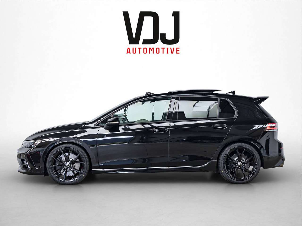 Volkswagen Golf R 4-MOTION|BLACK EDITION|AKRAPOVIC|PANO|ALCANTARA|ZETELVERW.|SFEERVERL.|IQLIGHTS|GARANTIE|ACC|LA|CAMERA| — foto 3 van 25