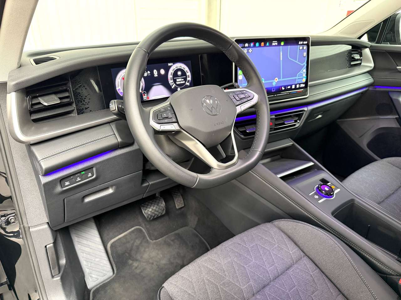 Volkswagen Tayron Tayron 1.5 eTSI ACT Life 7pl. DSG 360°CAM*TREKH*IQ LIGHT*TRAVEL ASS*BLIS*ACC*CARPLAY*DAB*NAVI*AC3ZONE — foto 13 van 25