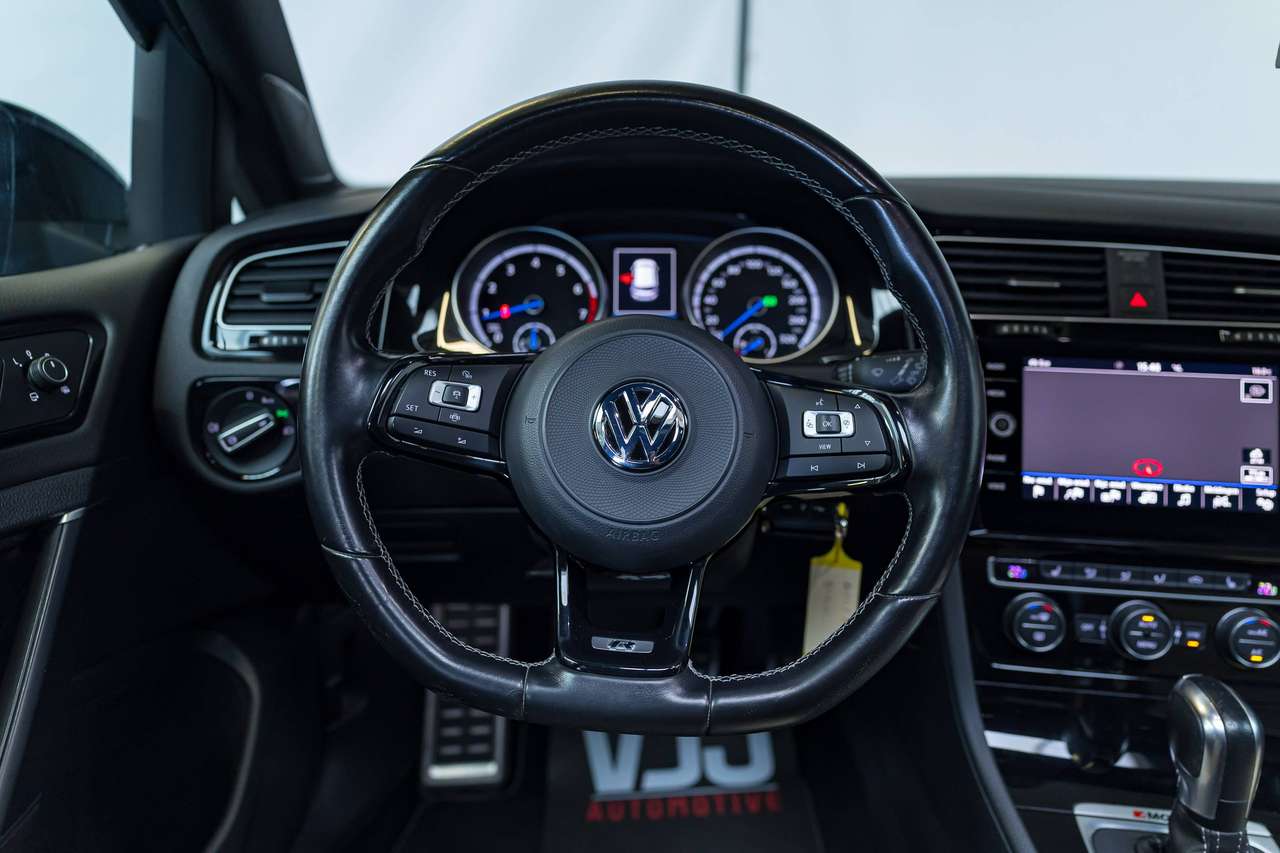 Volkswagen Golf R GARANTIE|4MOTION|PANO|KEYLESS|ACC|ZETELVERW.| — foto 16 van 25