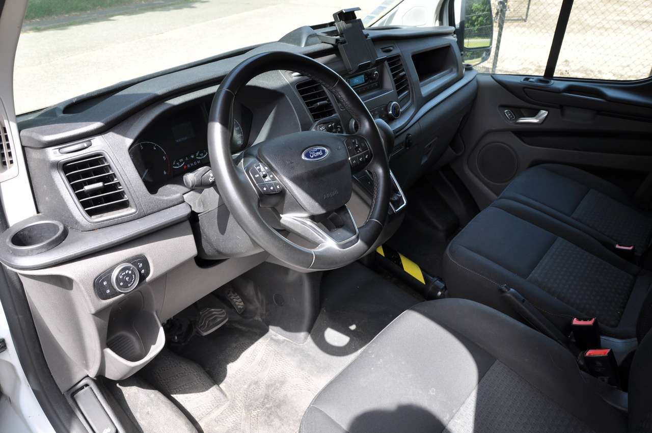 Ford Transit Custom *AUTOMAAT* TREND - L2H1 Bestelwagen 300L - BTW Aftrekbaar — foto 5 van 15