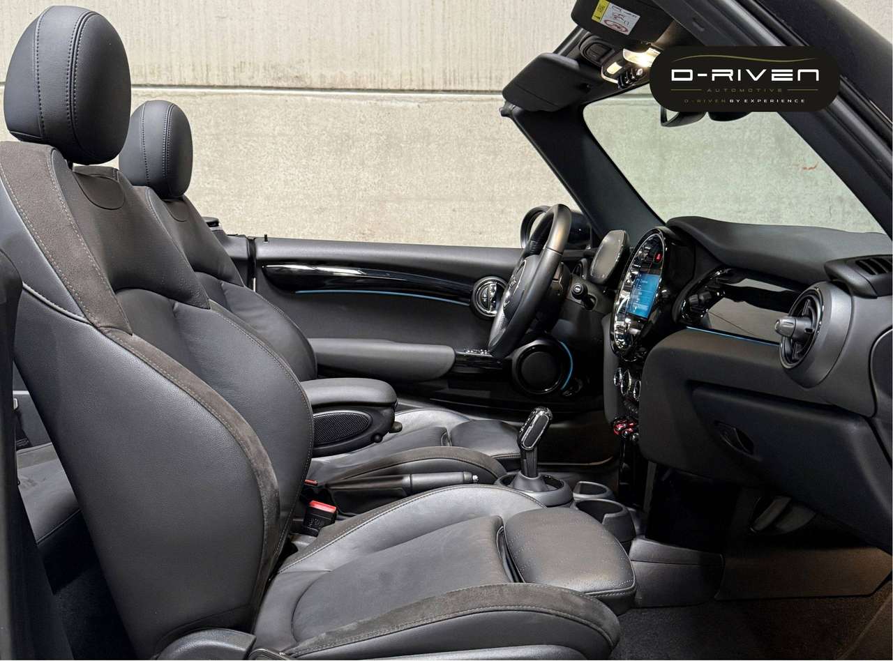 MINI Cooper Cabrio Mini Cabriolet 1.5A Cooper *LEDER*MMI*SPORT*COMFORT* — foto 16 van 25